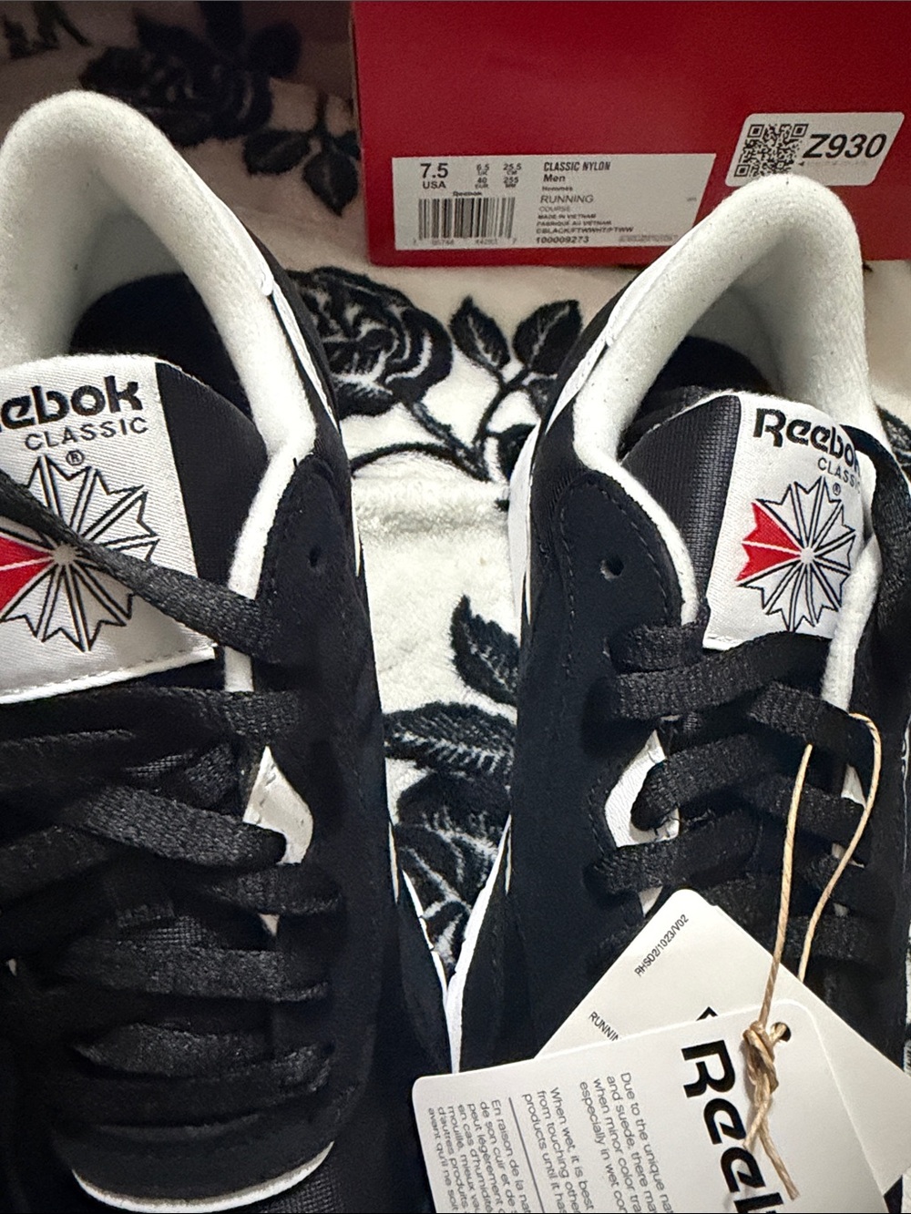 Men's Black and White Athletic Sneaker